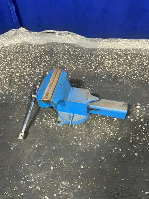 8” Bench Vise