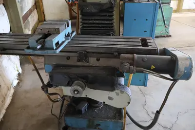1995 YEONG CHIN MACHINERY COMPANY YCM-40 CNC Milling | MD Equipment Services LLC (6)