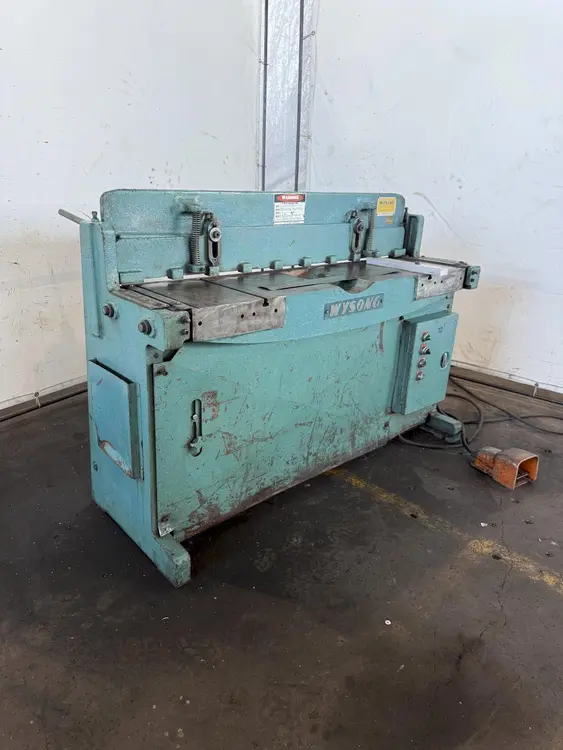 Used WYSONG H52 Power Squaring Shears (Gauge) Ohio US | G-2000, Inc. #1063483