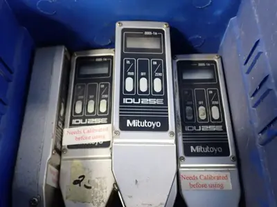 USED MITUTOYO IDU25E