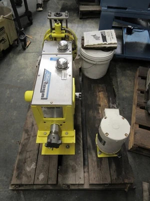 USED MILTON ROY MBH2428