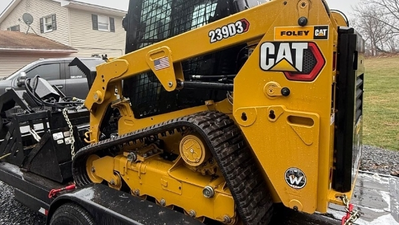 USED 2025 Caterpillar 239D3