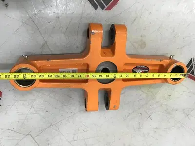 USED CINCINNATI MILACRON 3989575