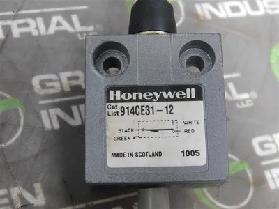 Honeywell 914CE31-12 Snap Switch 5A 250VAC 1/10HP IP66/67 New No Box