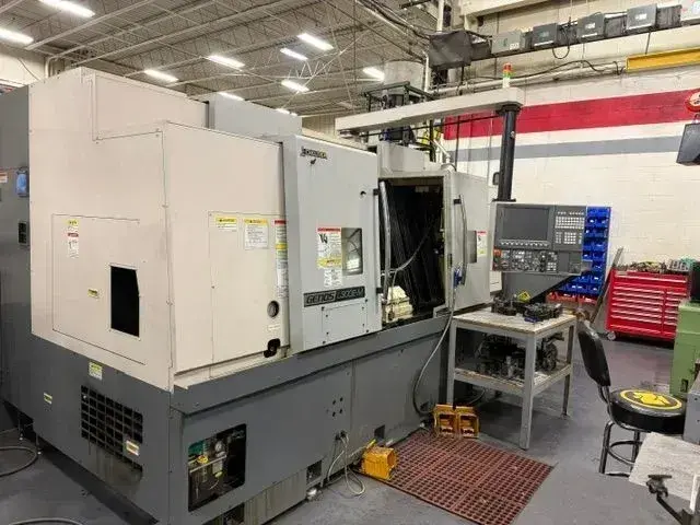 Used 2014 OKUMA GENOS L300E-MY CNC Lathes Ohio US | Toolquip, Inc. #1558177