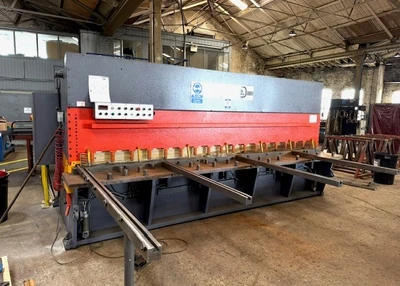 Used _UNKNOWN_ _UNKNOWN_ Power Squaring Shears (Gauge) GB | Zebra Worldwide Machinery #1344191