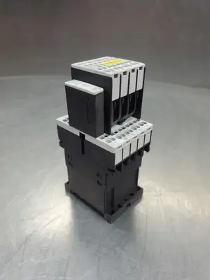 Contactor 3RT10162BB42 Contactor w/3RH19112FA22 Block. 4E51