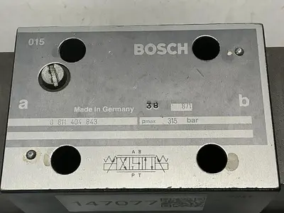 USED BOSCH 0 811 404 843
