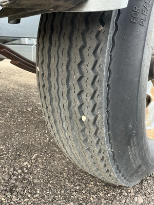USED 1998 HUNTER TBD