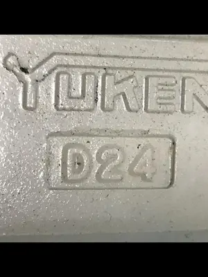USED YUKEN DSG-01-2B2-D24-5079-L