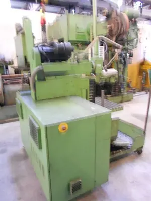 USED MAHO MH 500C X: 500 - Y: 400 - Z: 300MM CNC
