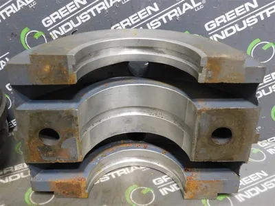 Unbranded 55618-3 Babbit Sleeve Bearing 3in Bore 6.7 in OD 4.7 in H Rusty Used