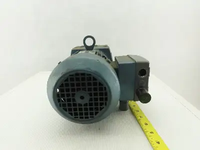 Sew Eurodrive 	 R37DT71C4TFIS 1/3HP Motor 230/460V 3Ph W/32.4:1 Inline Gearbox