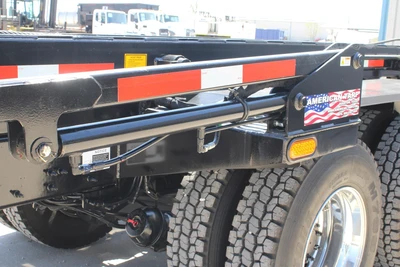 New | in-Stock 2025 MACK GRANITE 64BR Rolloff Trucks Texas US | Roll Off Truck World #1491930