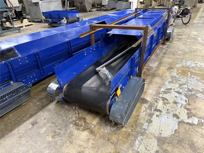 14' L x 24" Wide Flatbelt Conveyor