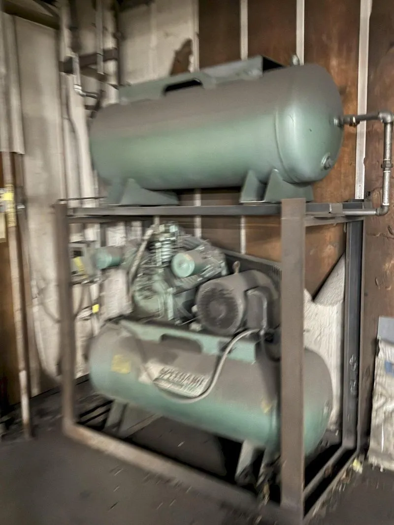Used SPEEDAIRE _UNKNOWN_ Air Compressors (Misc) Ohio US | Yoder Brothers machinery #1494921