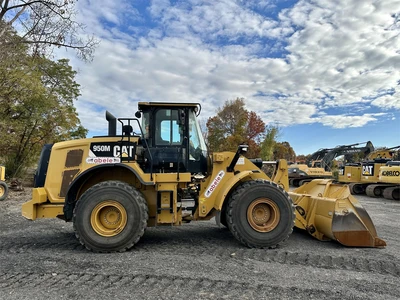 Used 2017 CATERPILLAR 950M Wheel Loaders | Abele Tractor #1342905