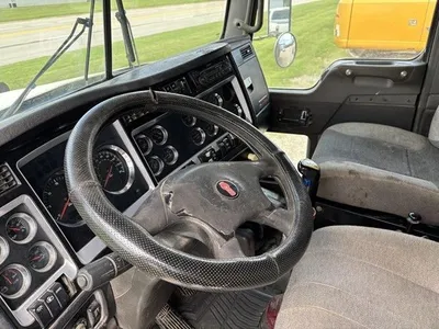 USED 2008 KENWORTH T800
