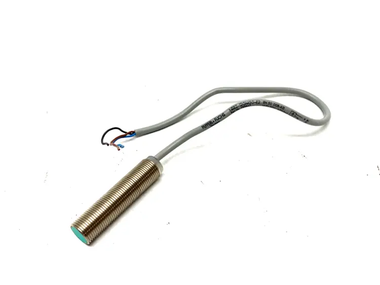 Used PEPPERL+FUCHS INDUCTIVE PROXIMITY SENSOR Y89867 Proximity Sensors | Maverick Industrial Sales #1105933