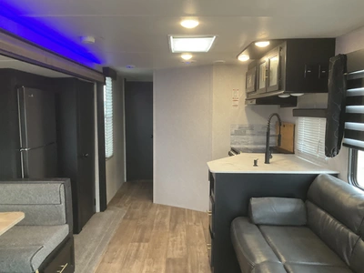 Used 2022 CHEROKEE 274AK Campers, Caravans, Motorhomes Michigan US | Miedema Asset Management Group #1330197