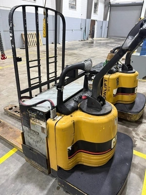 CATERPILLAR CAT / Towmotor 6,000Lb Electric Pallet Lifter Individual Machines | Midwest Machinery, LLC (4)
