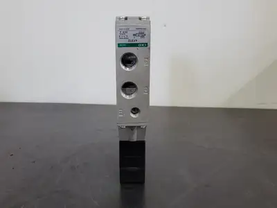 2-Position Single Solenoid Pneumatic Valve 4F310-10