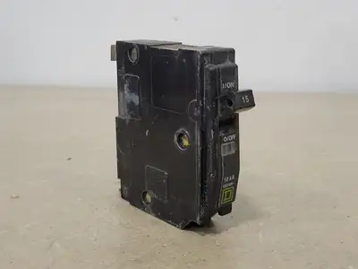 USED SQUARE D QO115