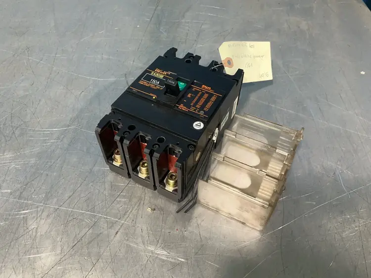 Used MAZAK SA203B Circuit Breakers Ohio US | HGR 24 #1316424