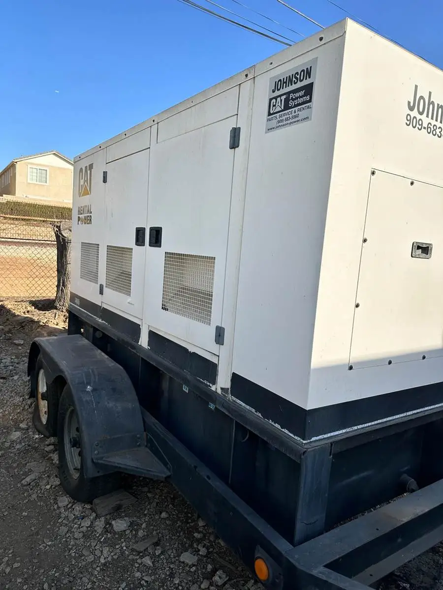 USED 2000 CATERPILLAR XQ105