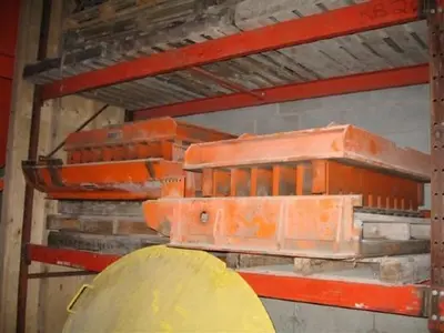 Used 1975 HESS HP1 Block Making Machines Quebec CA | DIT Equip #1412401