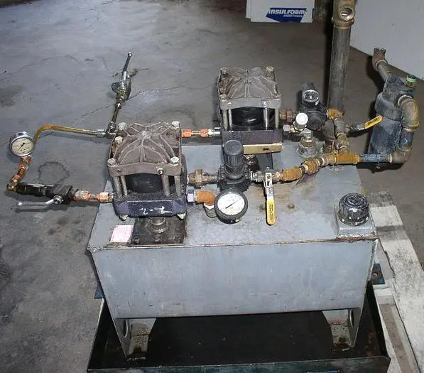 3,800 PSI Haskel Air Driven Fluid Pump Hydraulic Unit