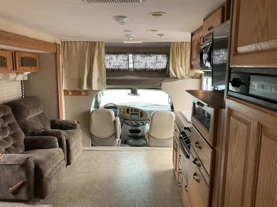 USED 2006 JAYCO GREYHAWK 31