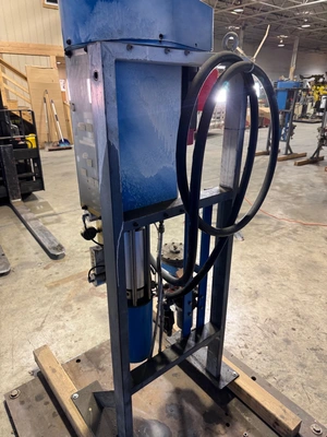 SEALANT EQUIPMENT & ENGINEERING Dispensing Pump Sealant Pump | K.B. Industries LLC (8)
