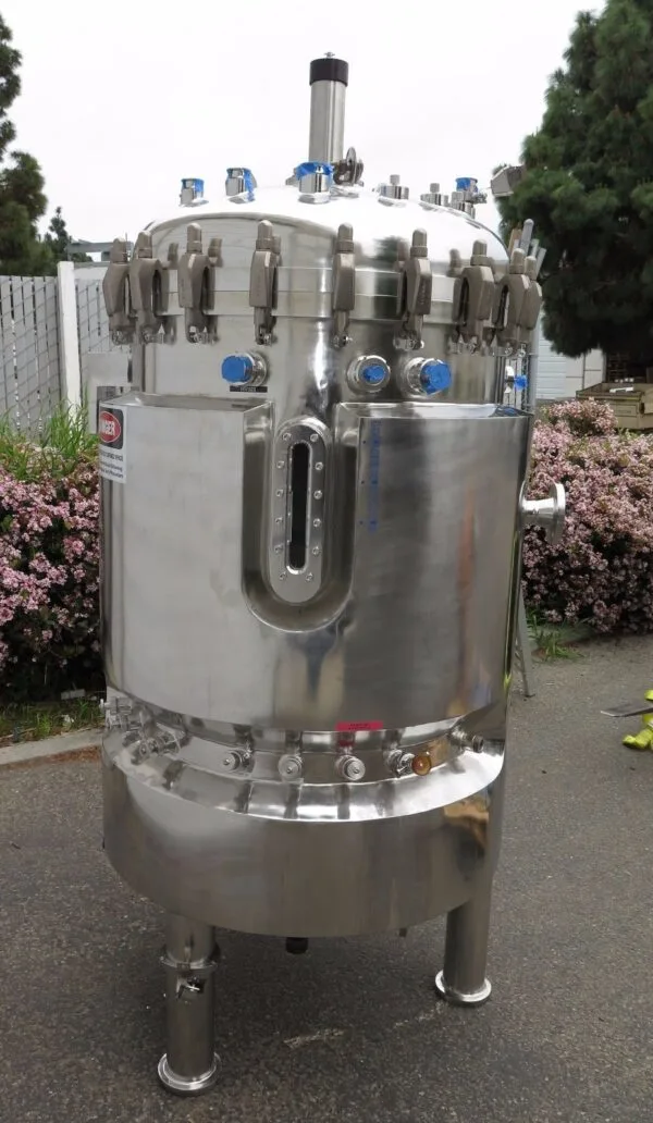 BIOENGINEERING 560 Liter BioReactor