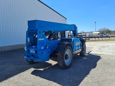 USED 2016 Genie GTH-844