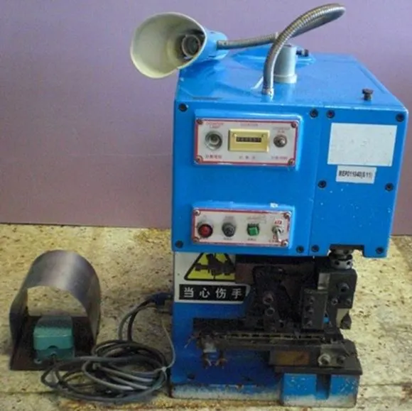Used _UNKNOWN_ _UNKNOWN_ Wire Crimpers Texas US | Bamko Surplus Process Equipment #1180102