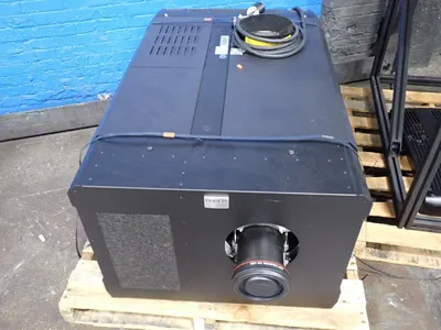 USED 2015 BARCO GALAXY 4K23