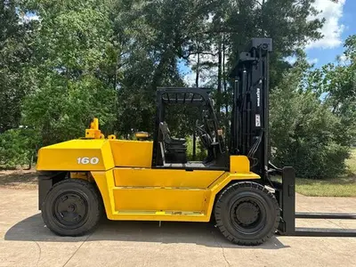 USED 2018 KOMATSU FD160E-8