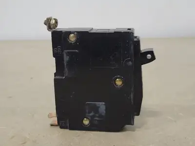 USED SQUARE D QOB115