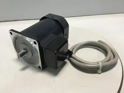 USED ORIENTAL MOTOR 5IK90GU-STF