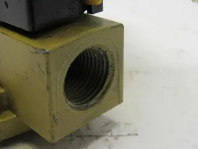 Used MASTER PNEUMATIC _UNKNOWN_ Parts (Hydraulics and Pneumatics) | Arrow Industrial #635841