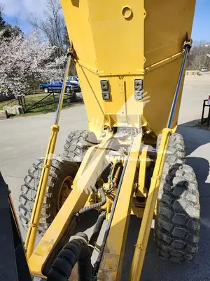 USED 2024 BELL B30E