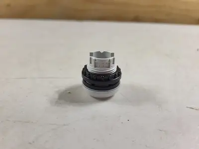 NEW EATON M22-L-W-W
