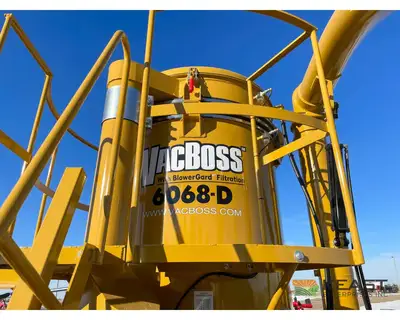 Used CHRISTIANSON _UNKNOWN_ Sweeper/Vacuum Iowa US | Keast Enterprises #1360151
