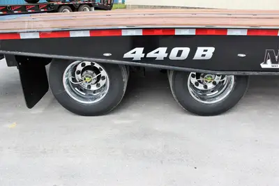 New | in-Stock 2027 LANDOLL 440 Lowboy Trailers Tennessee US | LMI Tennessee LLC #1505138