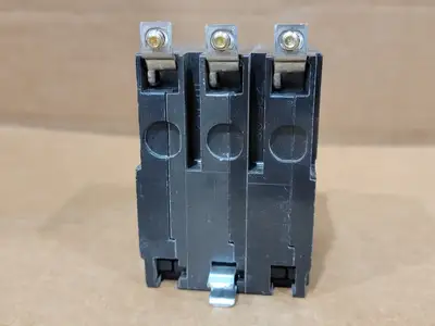 USED SQUARE D QOB320