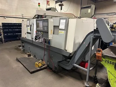 USED 2010 OKUMA GENOS L400E