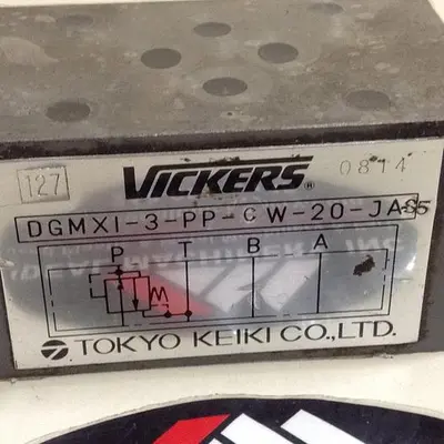 USED VICKERS DGMXI3PPCW20JAS5