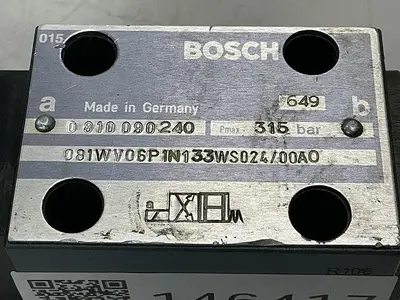 USED BOSCH 0 810 090 240