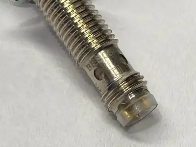 BES054N, BES M08MI-PSC30B-S49G | Balluff BES054N Inductive Proximity Sensor M8 BES M08MI-PSC30B-S49G - Used